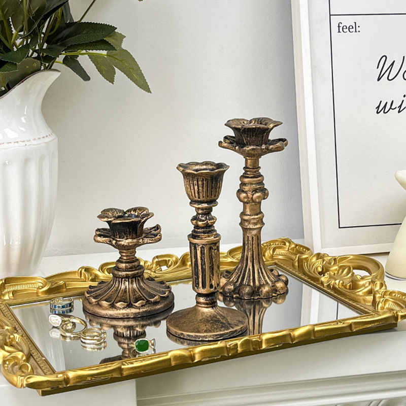 Vintage Bronz Şamdan Figürü An - Tables incelemesi ve fiyatı