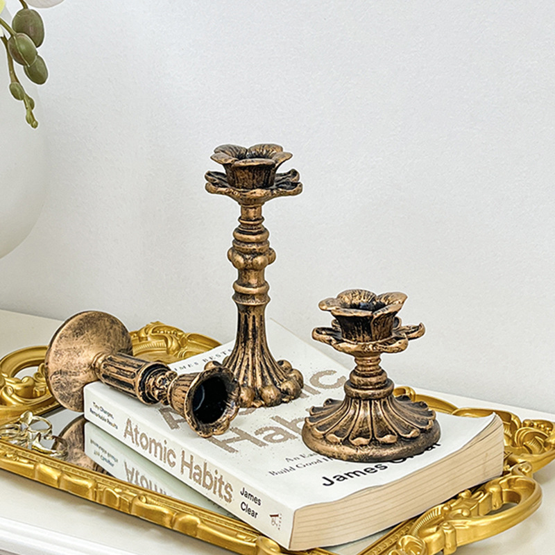 Vintage Bronz Şamdan Figürü An - Tables incelemesi ve fiyatı